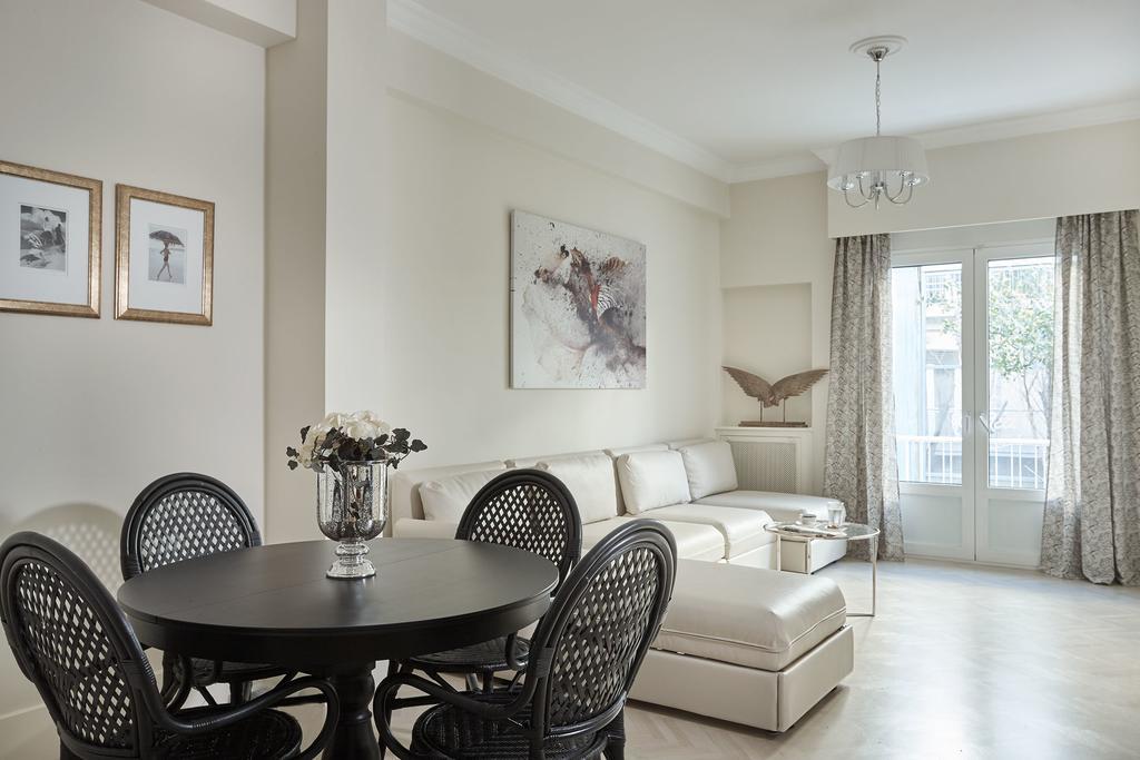 Kolonaki Square Apartment Atenas Exterior foto